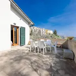 Casa Manes - Goelba 펜션 *
